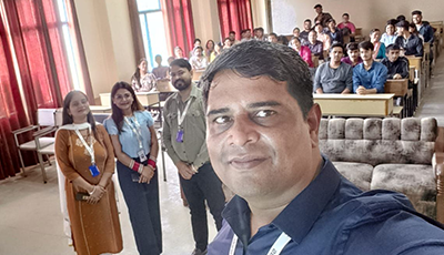 Zestminds seminar on Machine Learning and technology careers at HIET campus
