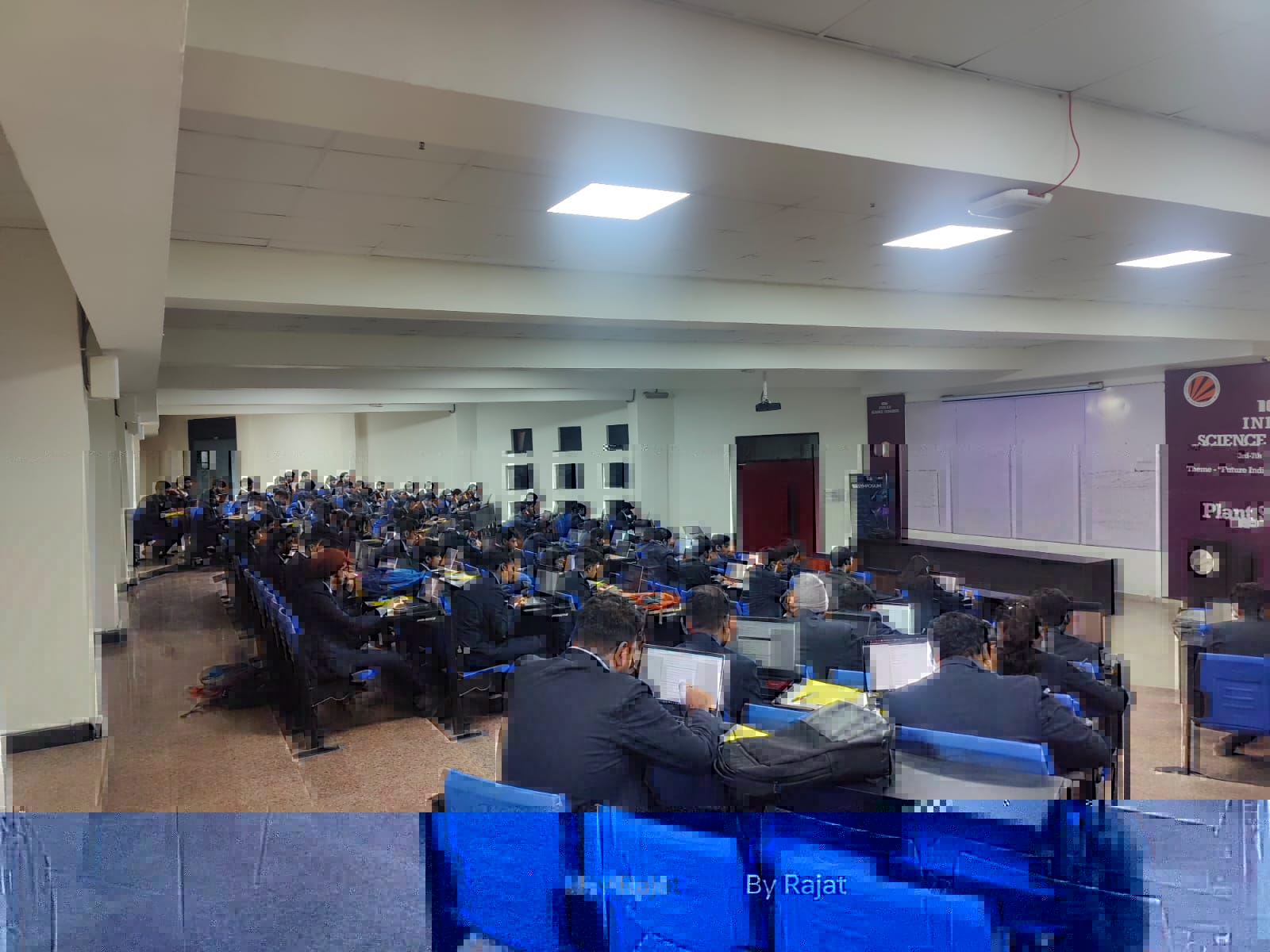 LPU students discussing software career opportunities with Zestminds team